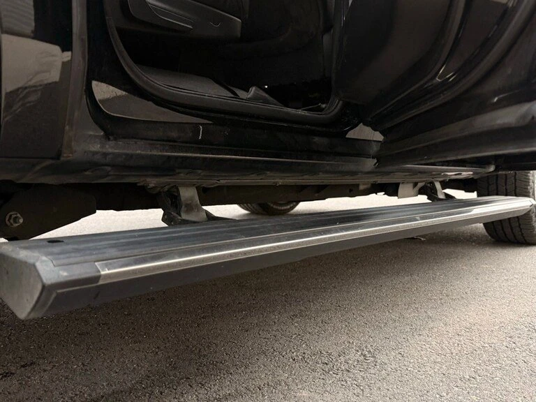 2018 Cadillac Escalade 4th Gen - Image 4 of 16