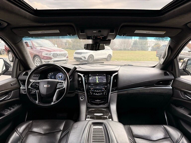 2018 Cadillac Escalade 4th Gen - Image 13 of 16