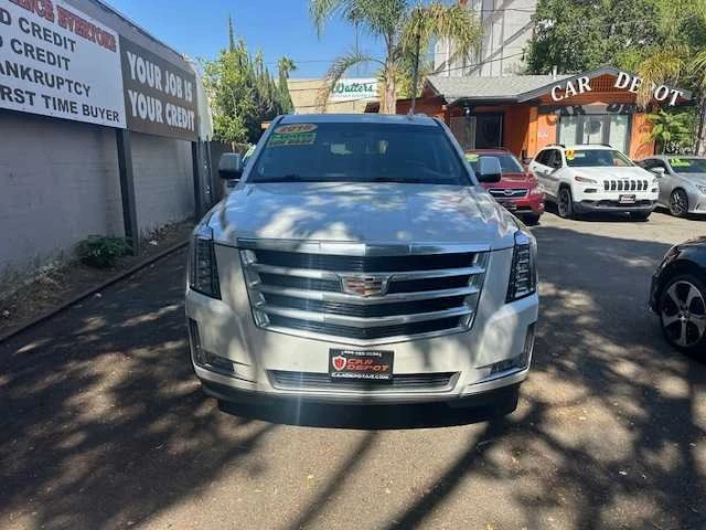 2018 Cadillac Escalade 4th Gen - Image 2 of 17