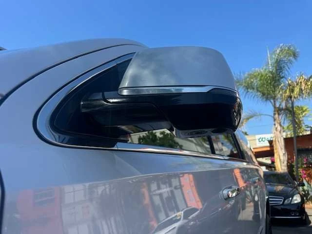 2018 Cadillac Escalade 4th Gen - Image 17 of 19
