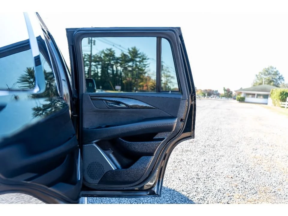 2018 Cadillac Escalade 4th Gen - Image 12 of 20