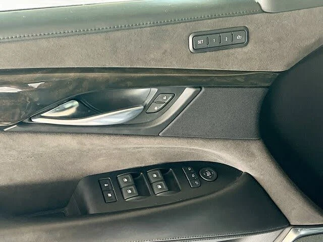 2018 Cadillac Escalade 4th Gen - Image 9 of 20