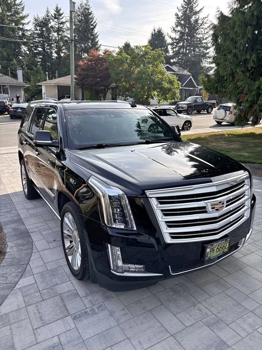 2018 Cadillac Escalade 4th Gen - Image 2 of 10