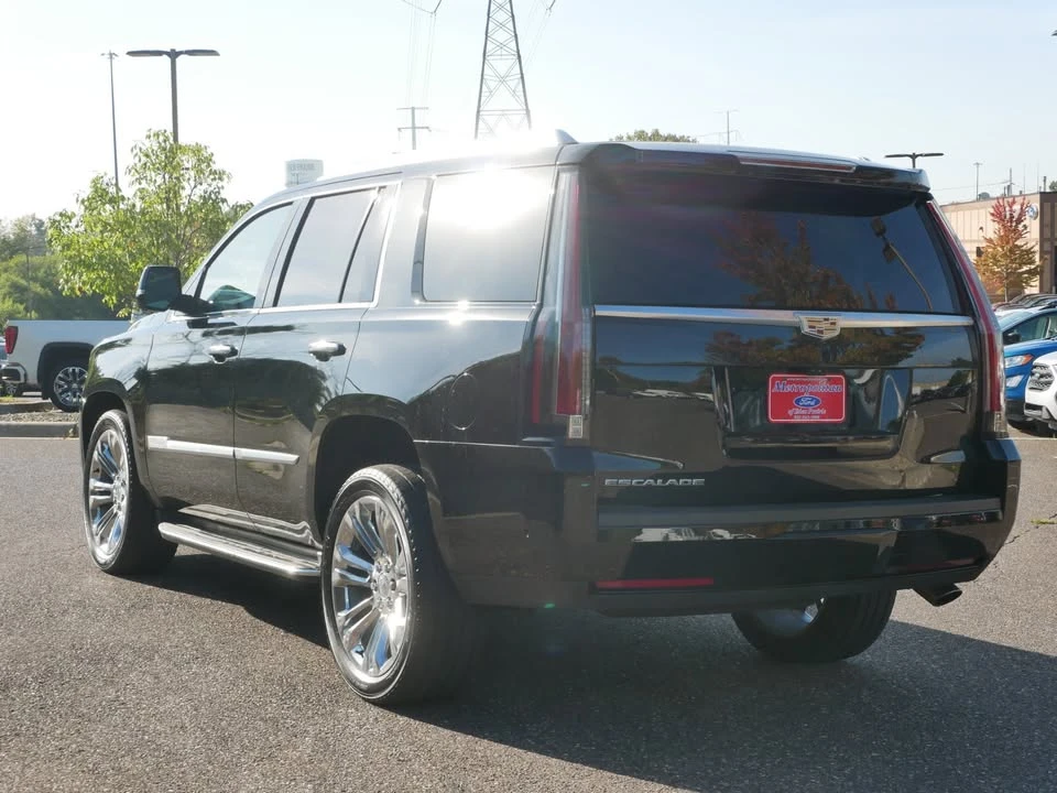 2018 Cadillac Escalade 4th Gen - Image 2 of 7