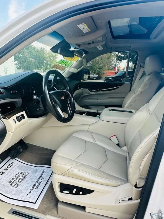 2018 Cadillac Escalade 4th Gen - Image 2 of 6