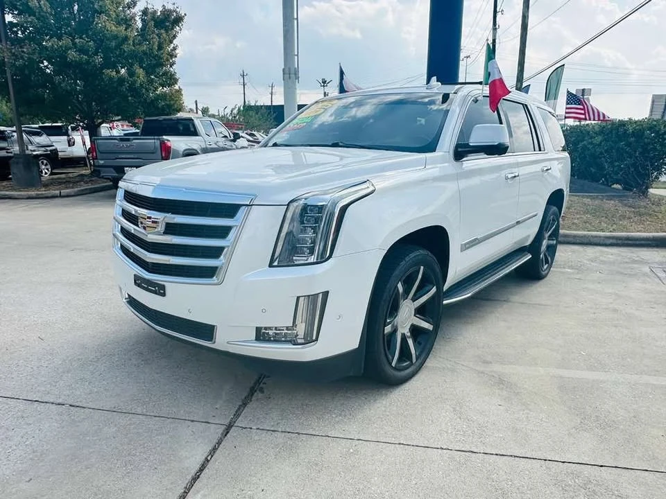 2018 Cadillac Escalade 4th Gen - Image 5 of 6