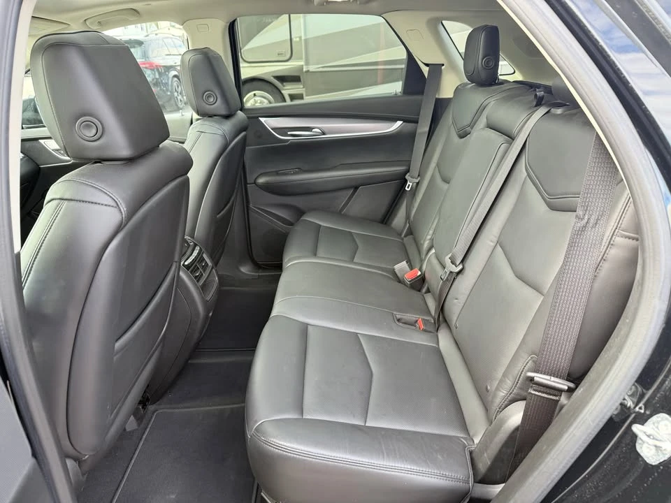 2018 Cadillac XT5 - Image 16 of 20