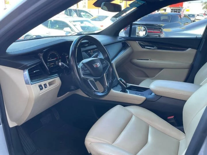 2018 Cadillac XT5 - Image 10 of 19