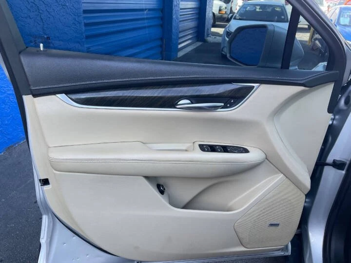 2018 Cadillac XT5 - Image 11 of 19
