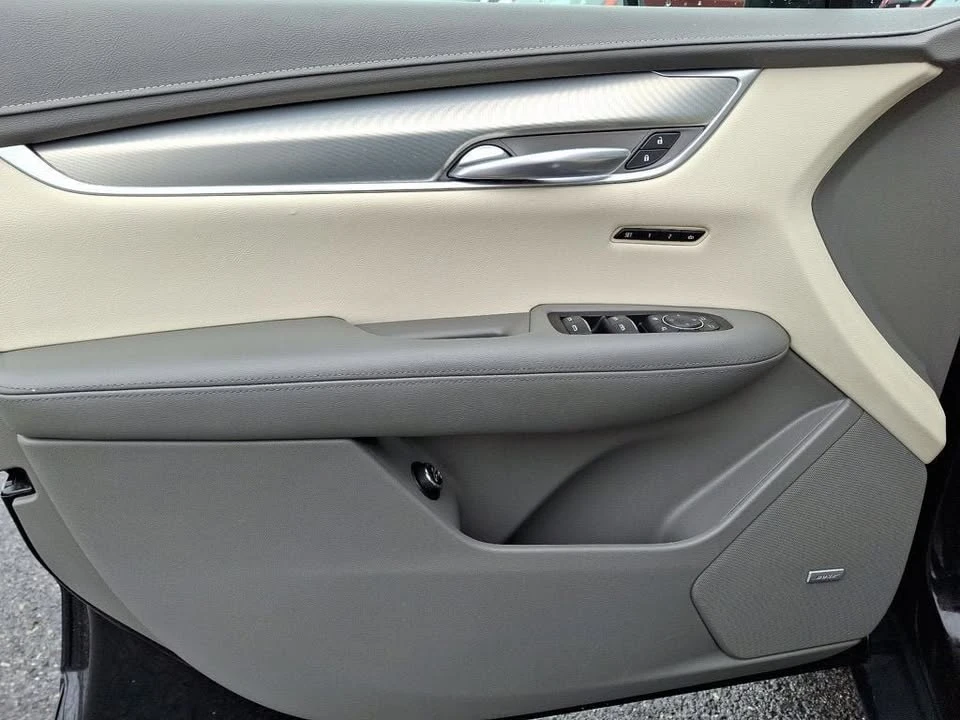 2018 Cadillac XT5 - Image 11 of 19