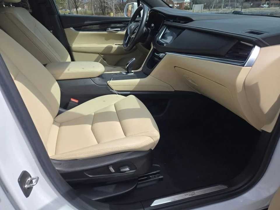 2018 Cadillac XT5 - Image 5 of 18
