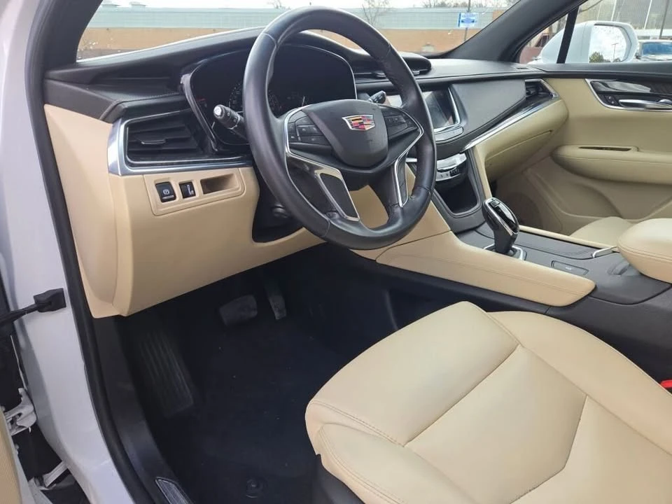 2018 Cadillac XT5 - Image 16 of 18
