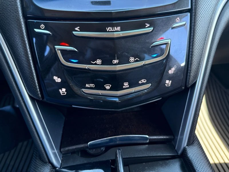 2018 Cadillac XTS - Image 11 of 20