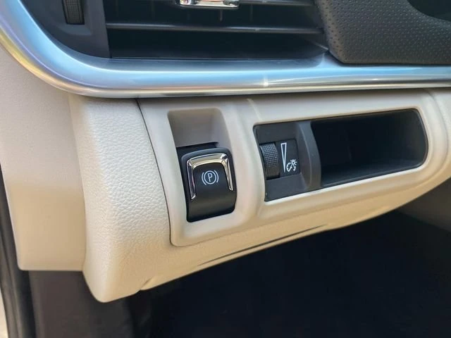 2018 Cadillac XTS - Image 17 of 20