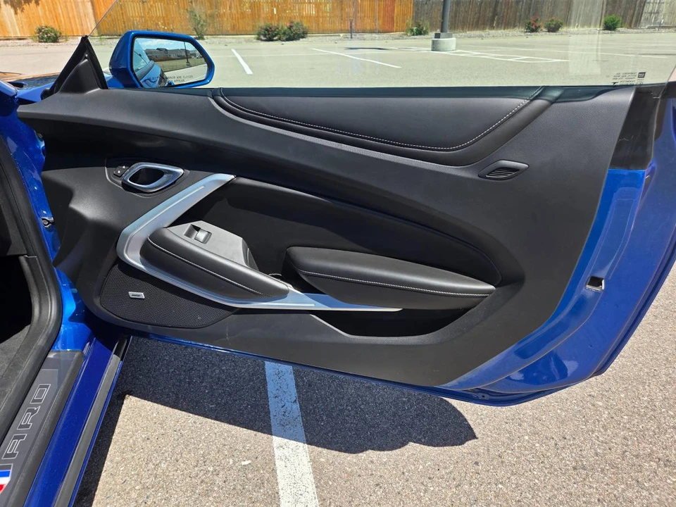 2018 Chevrolet Camaro SS 6th Gen - Image 13 of 17