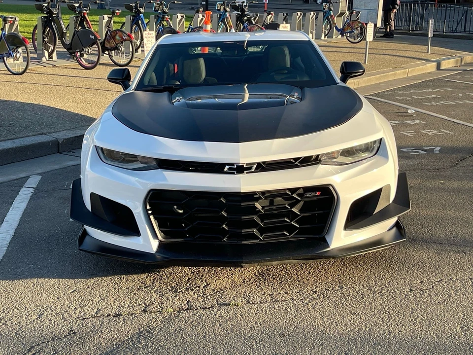 2018 Chevrolet Camaro SS 6th Gen - Image 3 of 8