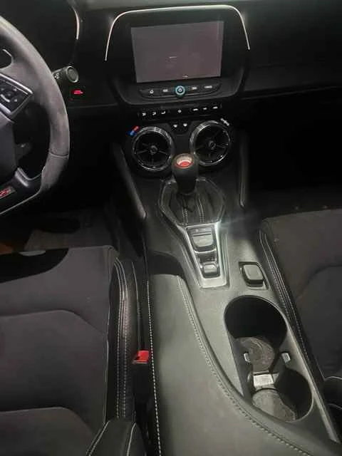 2018 Chevrolet Camaro SS 6th Gen - Image 8 of 10