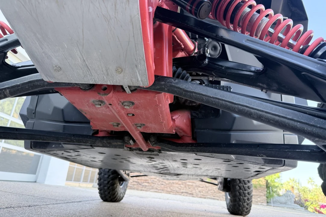 2018 - Image 7 of 8