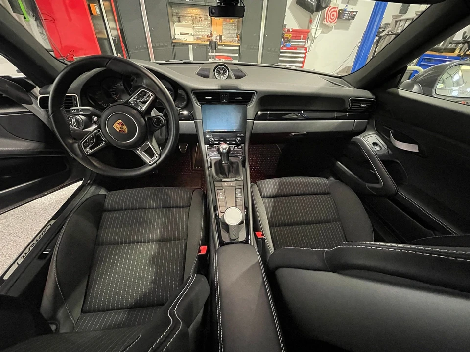 2018 Porsche 991 Carrera T - Image 9 of 18