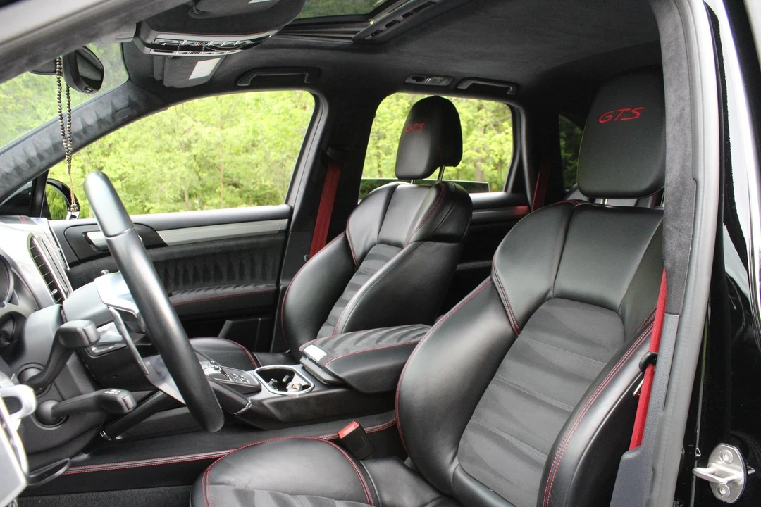 2018 Porsche 958 Cayenne GTS - Image 7 of 9