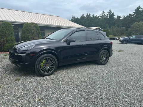 2018 Porsche Cayenne S E-Hybrid Platinum