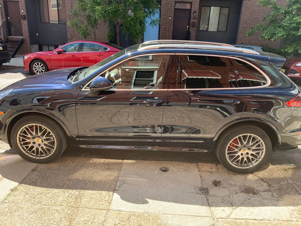 2018 Porsche 958 Cayenne S - Image 2 of 6