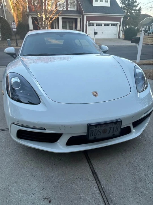 2018 Porsche 718 Cayman - Image 9 of 10