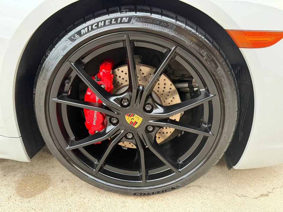 2018 Porsche 718 Cayman GTS - Image 10 of 20