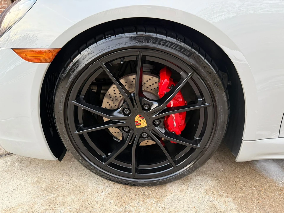 2018 Porsche 718 Cayman GTS - Image 11 of 20