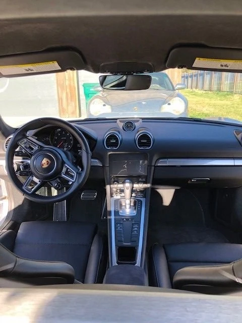 2018 Porsche 718 Cayman GTS - Image 9 of 10