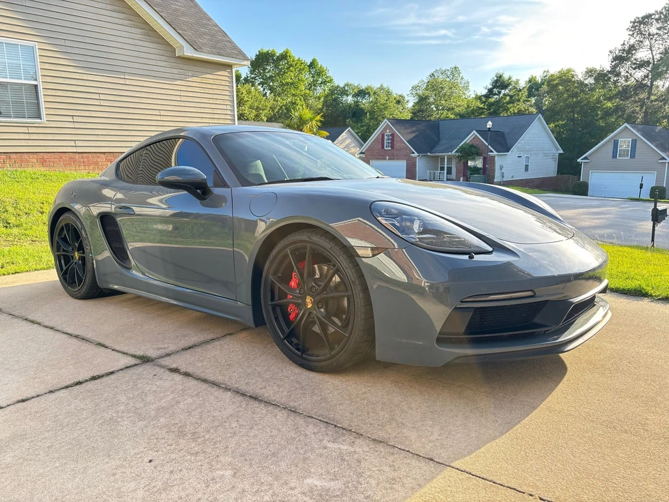 2018 Porsche 718 Cayman GTS - Image 8 of 16