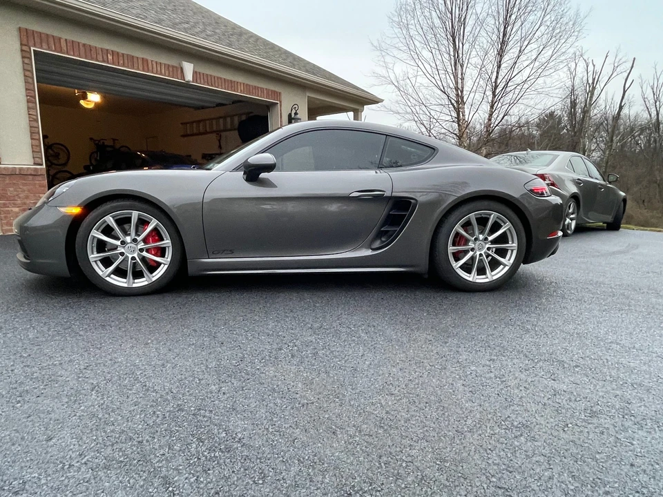 2018 Porsche 718 Cayman GTS - Image 3 of 10