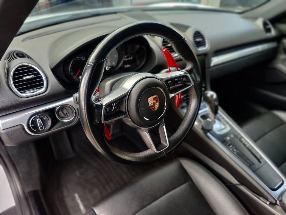 2018 Porsche 718 Cayman S - Image 9 of 16