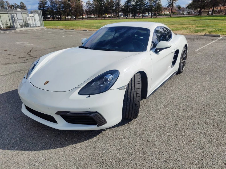 2018 Porsche 718 Cayman S - Image 2 of 16