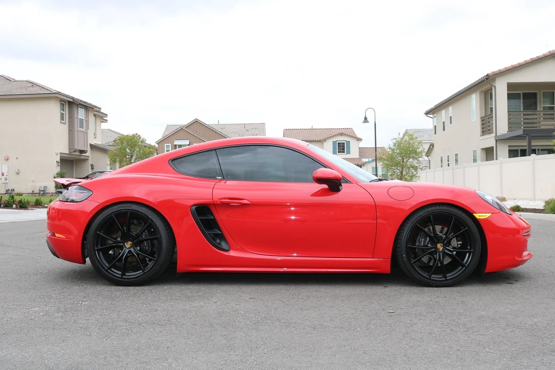 2018 Porsche 718 Cayman - Image 19 of 23