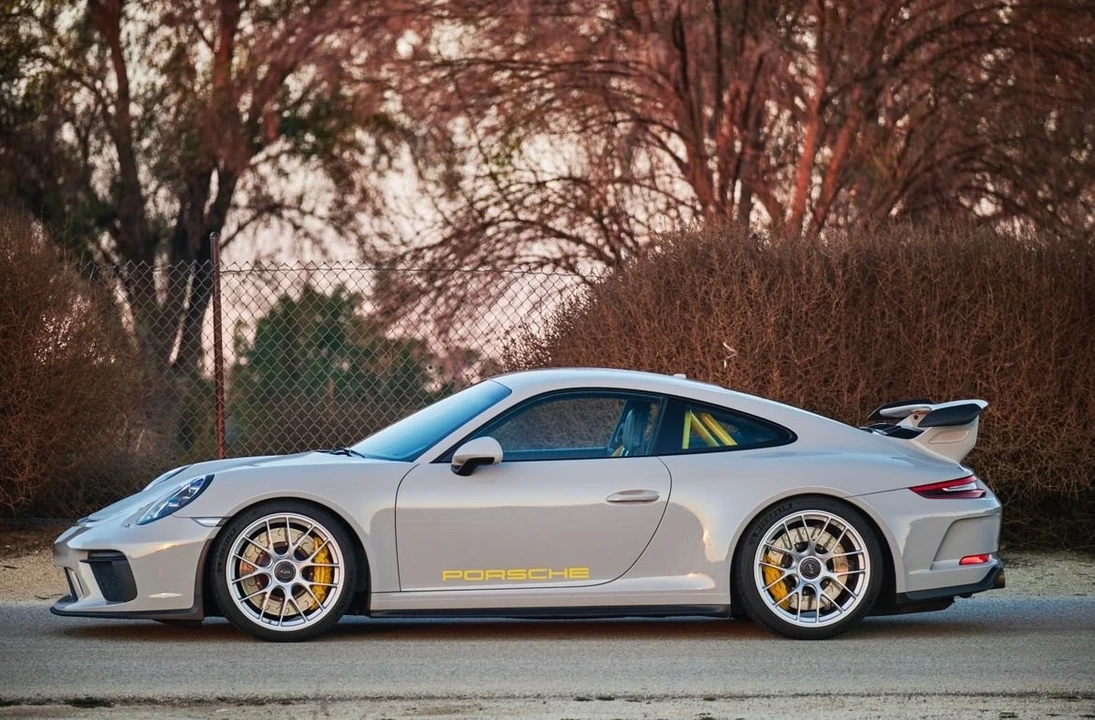2018 Porsche 991 GT3 - Image 2 of 30