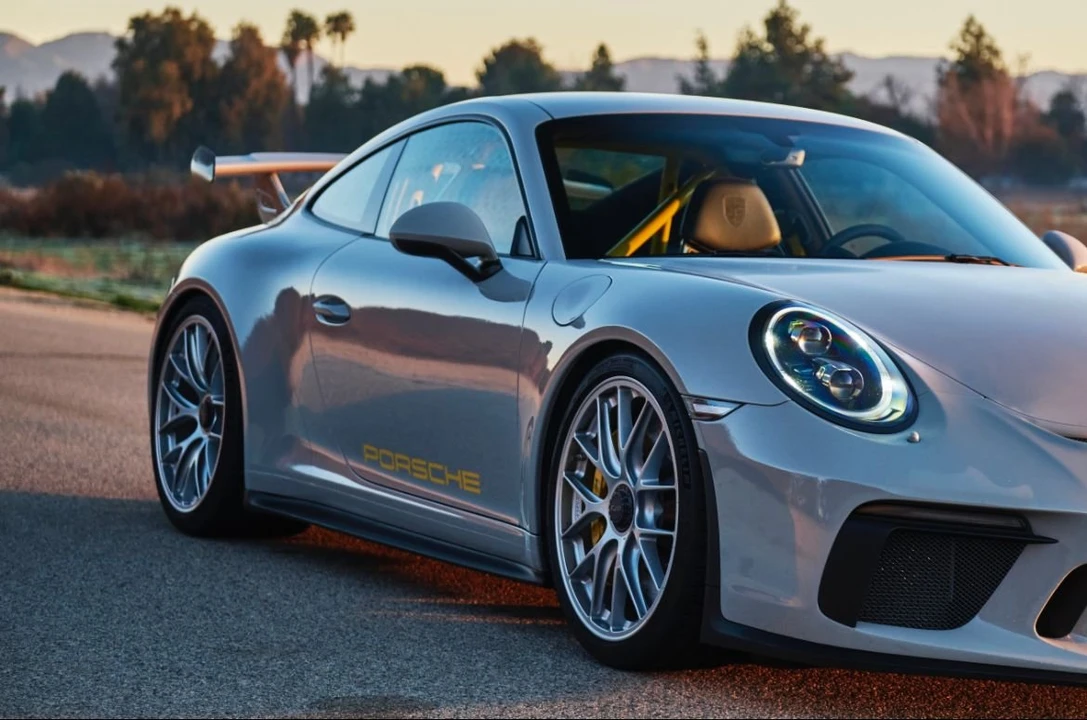2018 Porsche 991 GT3 - Image 10 of 30