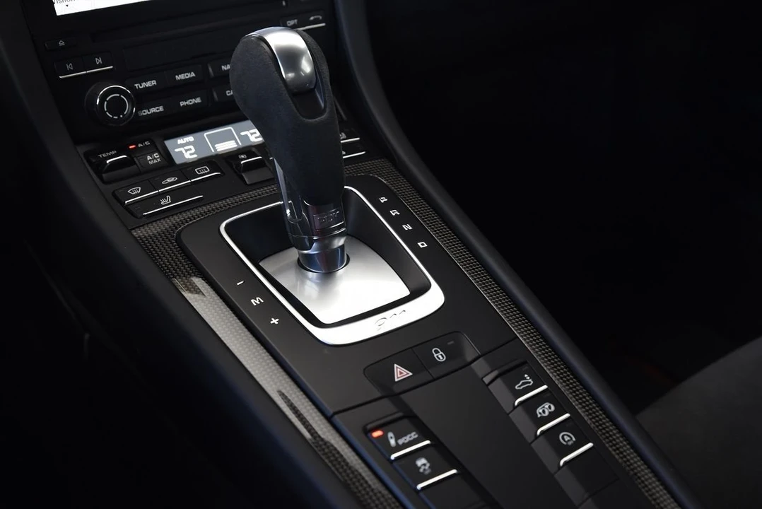 2018 Porsche 991 Carrera GTS - Image 6 of 10