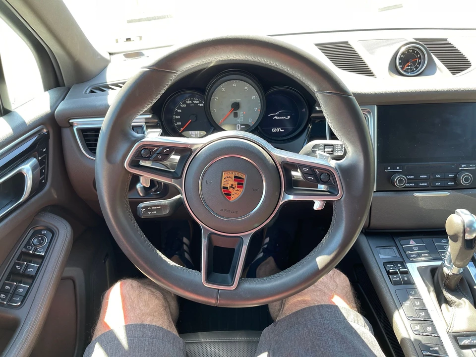 2018 Porsche Macan S - Image 8 of 12