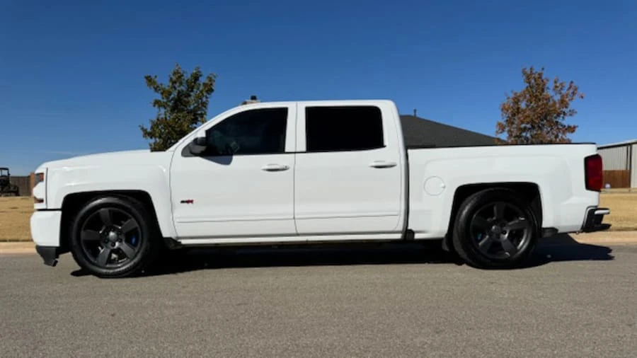2018 Chevrolet Silverado 3rd Gen - Image 2 of 19