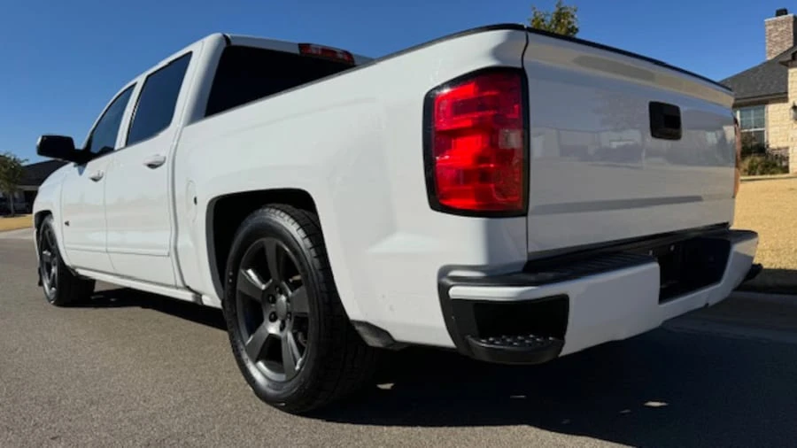 2018 Chevrolet Silverado 3rd Gen - Image 3 of 19