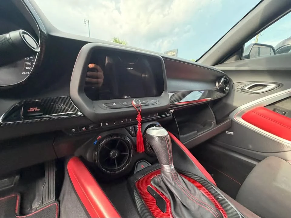 2018 Chevrolet Camaro SS 6th Gen - Image 9 of 13