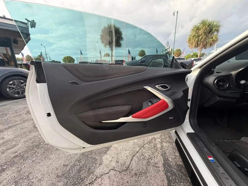 2018 Chevrolet Camaro SS 6th Gen - Image 4 of 13