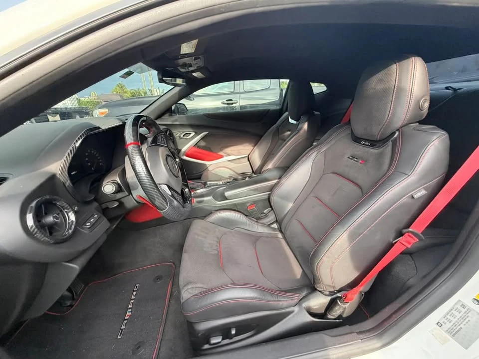 2018 Chevrolet Camaro SS 6th Gen - Image 6 of 13