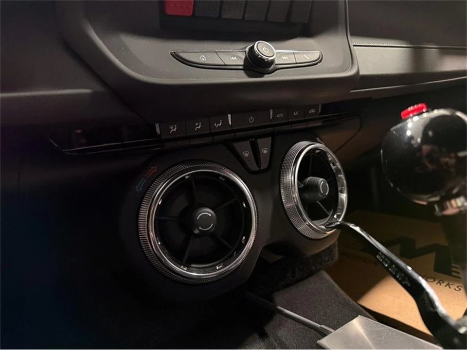2018 Chevrolet Camaro 6th Gen - Image 18 of 31