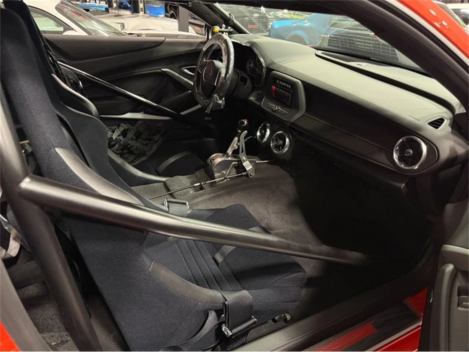 2018 Chevrolet Camaro 6th Gen - Image 28 of 31