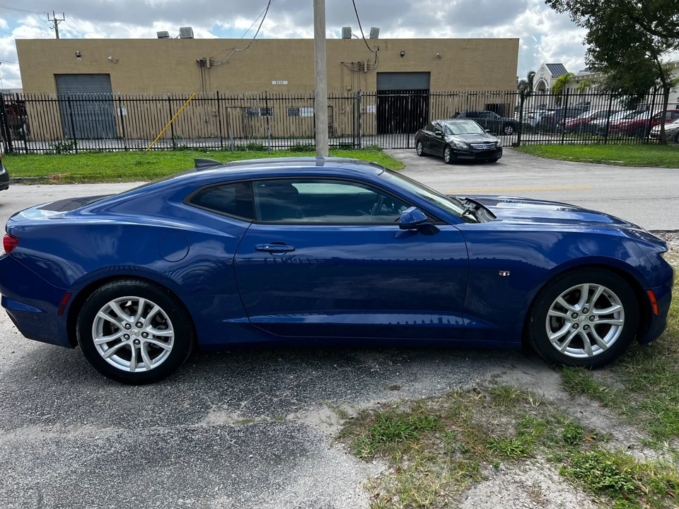 2018 Chevrolet Camaro 6th Gen - Image 10 of 27