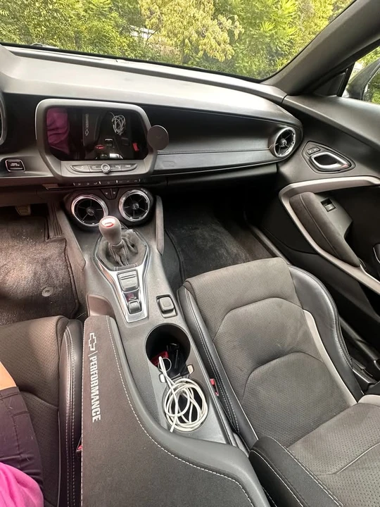 2018 Chevrolet Camaro SS 6th Gen - Image 15 of 20