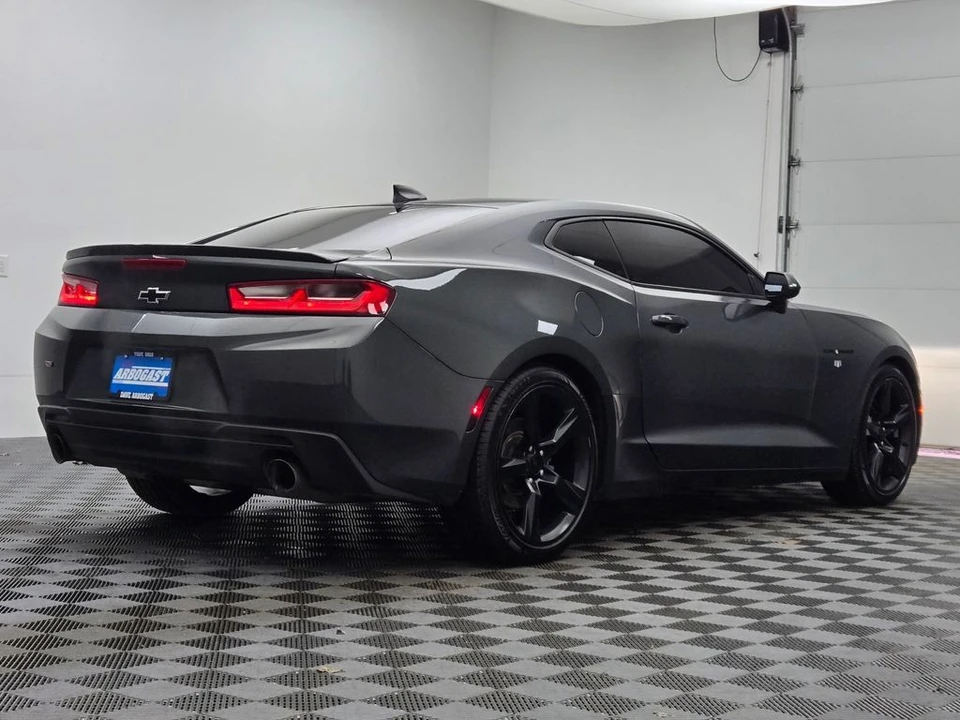 2018 Chevrolet Camaro 6th Gen - Image 8 of 12