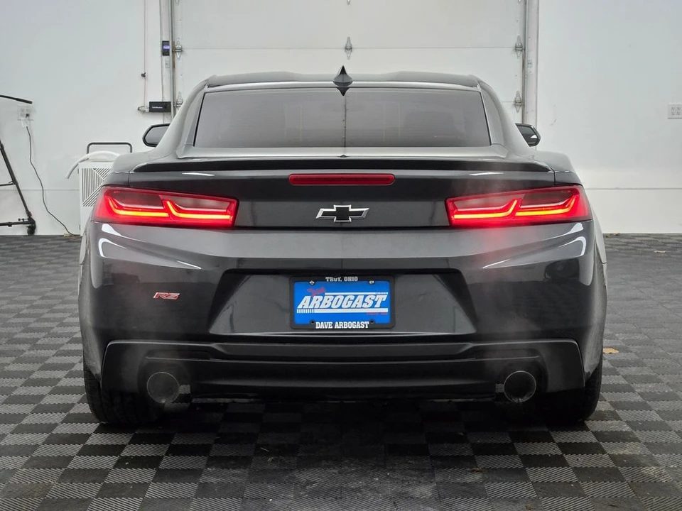 2018 Chevrolet Camaro 6th Gen - Image 9 of 12